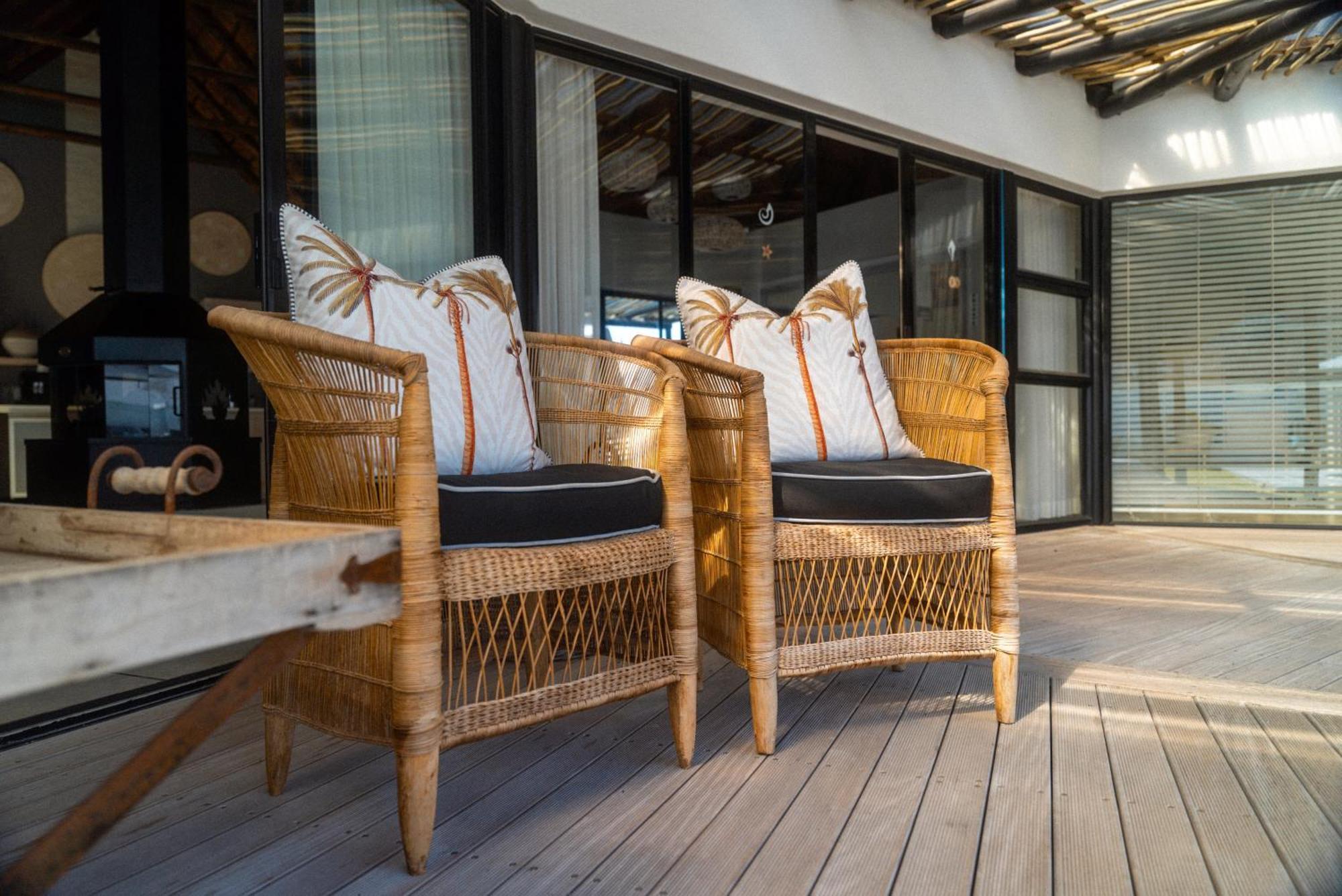 Canal Guest House - Waterfront Boutique Bed & Breakfast - Solar Power St. Francis Bay Exterior foto