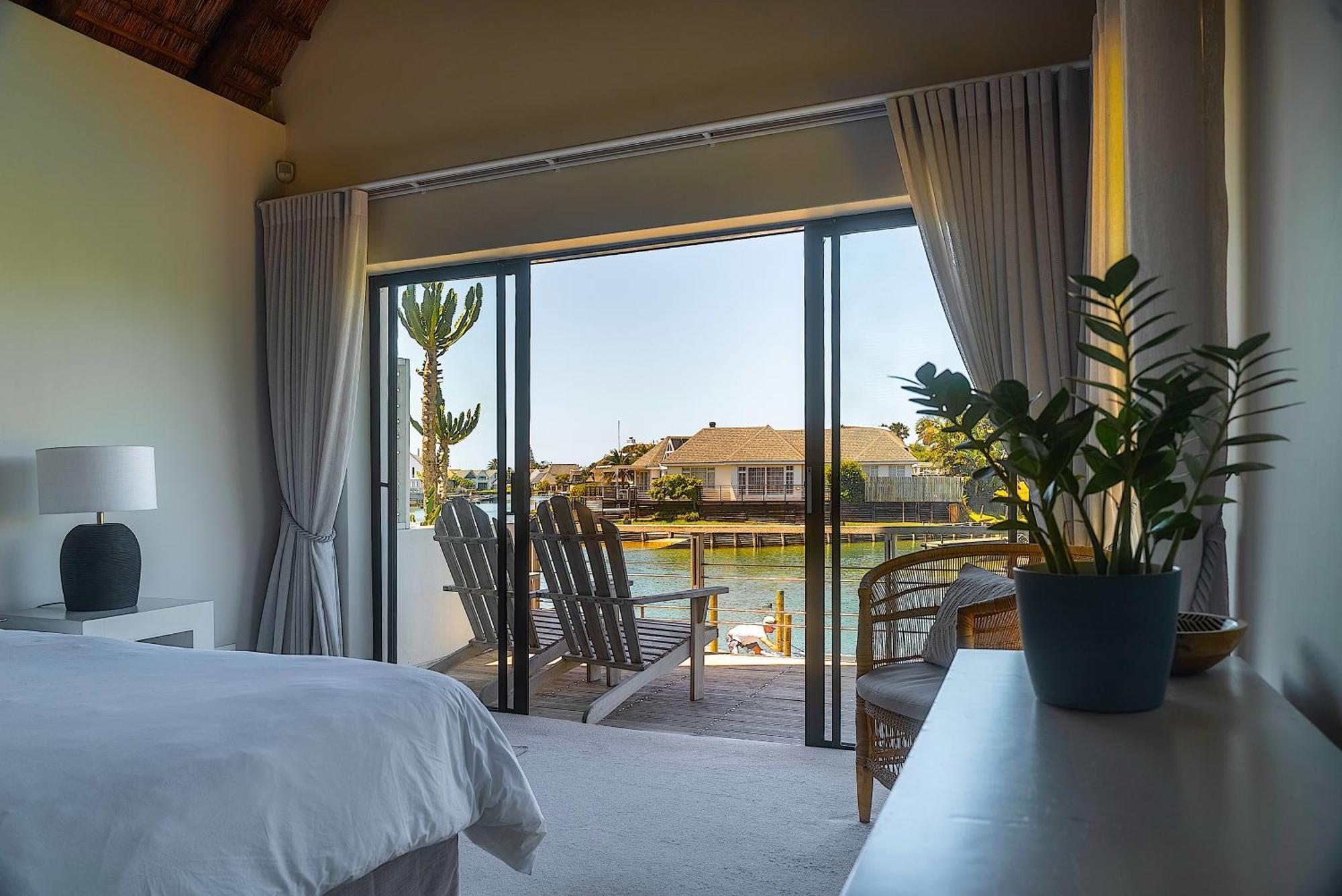 Canal Guest House - Waterfront Boutique Bed & Breakfast - Solar Power St. Francis Bay Exterior foto